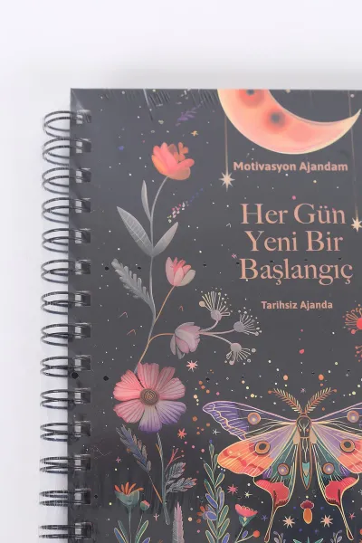 Tasarımlı Spiralli Sticker'lı Tarihsiz Konuşan Ajanda - Haftalık Planlayıcı Defter 393048