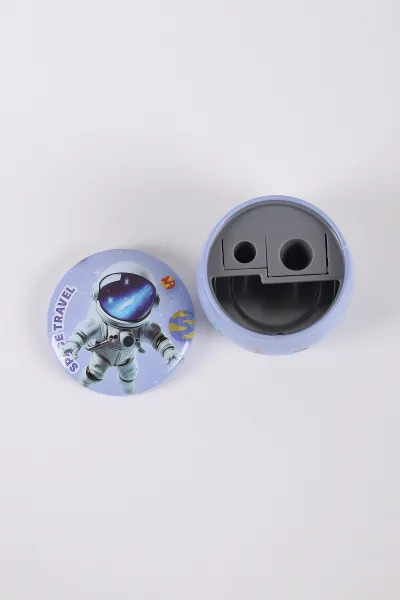 Tenora Karakterli Çift Bıçaklı Kapaklı Hazneli Metal Kalemtraş 425955