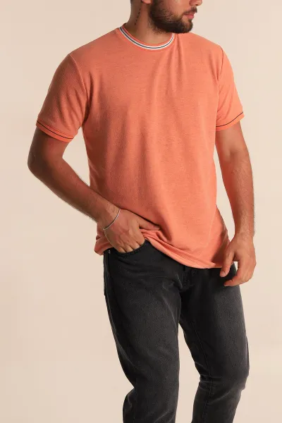 turuncu-regular-fit-cizgili-yaka-detayli-erkek-tisort-277155