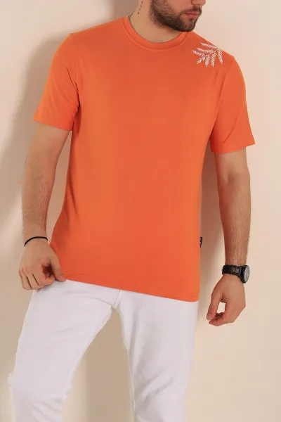 turuncu-relaxed-fit-nakis-detayli-likrali-erkek-tisort-268515