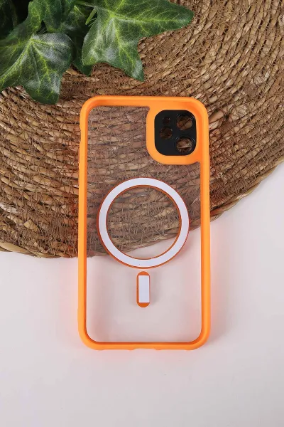 Turuncu TeknoCase İPhone 11 Uyumlu Wesley Case Serisi Magsafe Özellikli Transparan Sert Silikon Telefon Kılıfı 430581