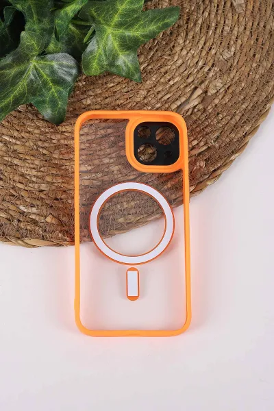 Turuncu TeknoCase İPhone 13 Uyumlu Wesley Case Serisi Magsafe Özellikli Transparan Sert Silikon Telefon Kılıfı 430588