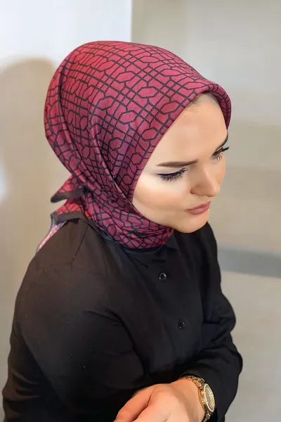 Vişne 90x90 Cm Dijital Baskı Koza Desenli Pamuk Eşarp 349481