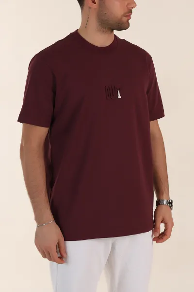visne-relaxed-fit-kabartma-yazi-detayli-erkek-tisort-358497