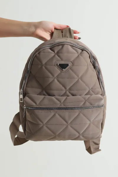 Vizon Kapitone Fermuarlı Kadın Sırt Çantası 470988