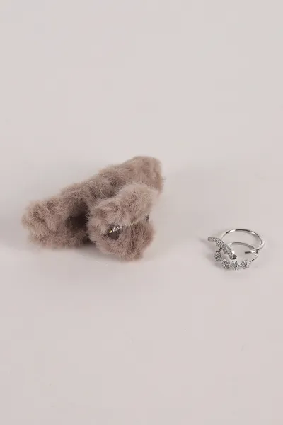 Vizon Peluş  Orta Boy Mandal Toka 363333