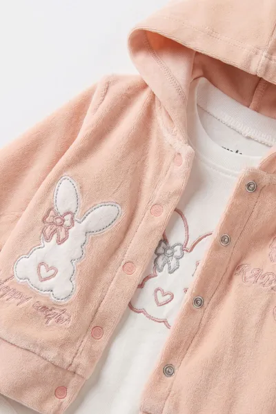 Yavruağzı (3-18 Ay) Kapüşonlu Rabbit  Nakışlı Hırkalı  Çıtçıtlı Zıbınlı Kadife  Kız Bebek 3'lü Takım 487525