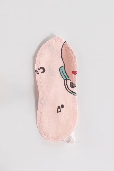 Yavruağzı (4-12 Yaş) Baskılı Kısa Kol Ön Düğmeli Göz Bandı Detaylı Kız Çocuk Pijama Takım 453253
