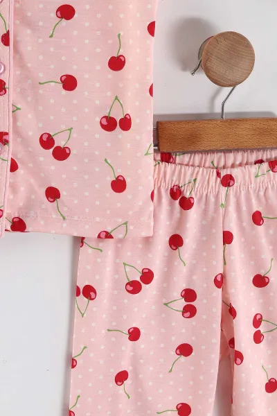 Yavruağzı (4-12 Yaş) Kiraz Baskılı Kısa Kol Ön Düğmeli Göz Bandı Detaylı Kız Çocuk Pijama Takım 453256