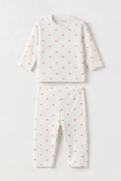 Yavruağzı Beyaz   (1-3 Yaş) Küçük Kalp Desenli  Raporlu Kız Çocuk Pijama Takım 477354