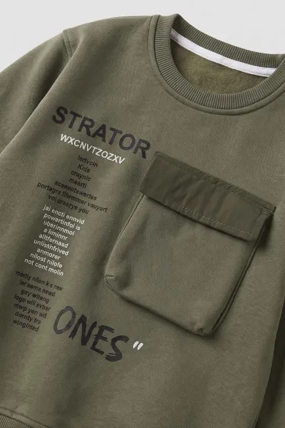 Yeşil (2-12 Yaş) Baskılı Cep Detaylı 3 İp Şardonlu Erkek Çocuk Sweatshirt 499656