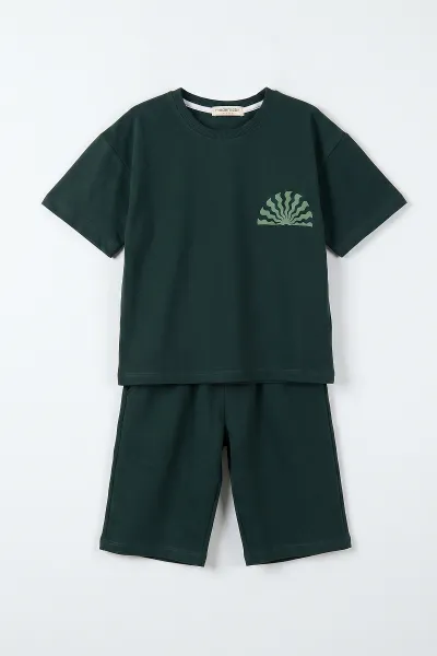 yesil-8-12-yas-on-arka-baskili-sortlu-erkek-cocuk-yazlik-takim-469642