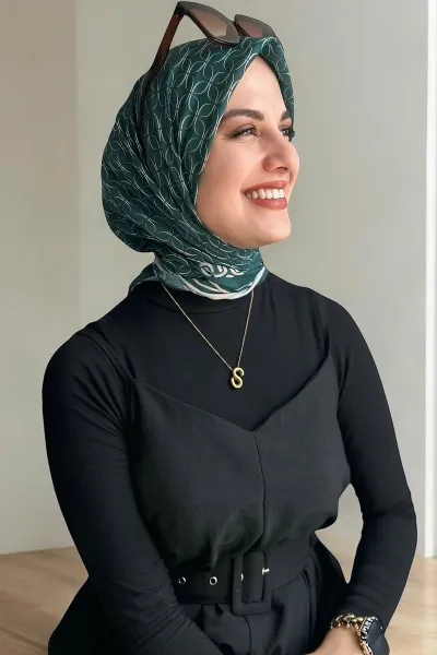 yesil-90x90-cm-dijital-baski-zincir-desenli-pamuk-esarp-380283