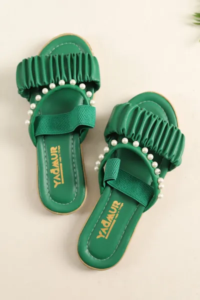 Yeşil Büzgülü İnci Detay Lastikli Sandalet 257265