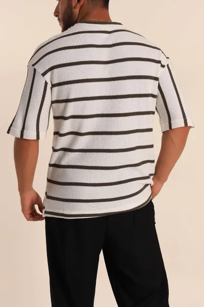 Yeşil Çizgili Oversize Jakarlı Delikli Erkek Triko Tişört 267400