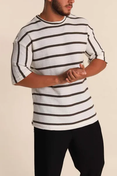 Yeşil Çizgili Oversize Jakarlı Delikli Erkek Triko Tişört 267400