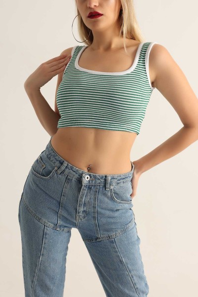 Yeşil Çizgili Tasarım Crop Üst 178139
