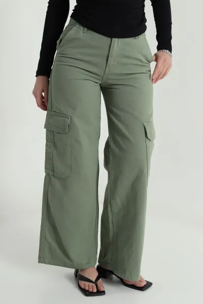 Yeşil Kargo Cepli Kadın Kot Pantolon 484497