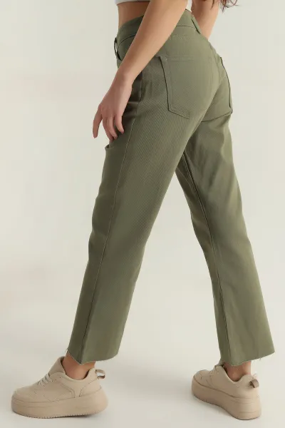 Yeşil Lazer Paça Likralı Kadın Kot Pantolon 409592