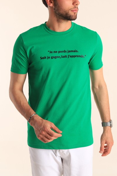 yesil-oversize-gogus-kabartma-yazili-erkek-tisort-181422