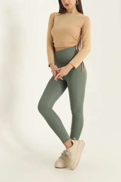 yesil-oysho-kumas-ici-sardonlu-tayt-317868