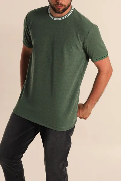 Yeşil Regular Fit Çizgili Yaka Detaylı Erkek Tişört 277154