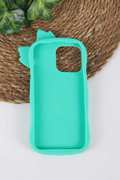 Yeşil TeknoCase İPhone 15 Pro Max Uyumlu Terra Case Serisi Premium Kabartmalı Soft Silikon Telefon Kılıfı 430306
