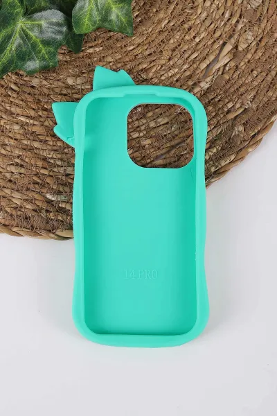 Yeşil TeknoCase İPhone 15 Pro Uyumlu Terra Case Serisi Premium Kabartmalı Soft Silikon Telefon Kılıfı 430302