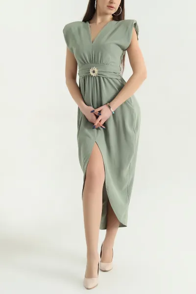 yesil-v-yaka-bel-kusakli-gold-broslu-crep-elbise-338988