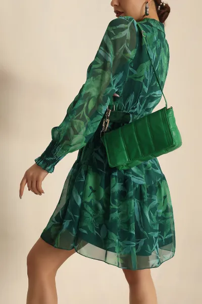 yesil-zincirli-kapitone-omuz-cantasi-246889