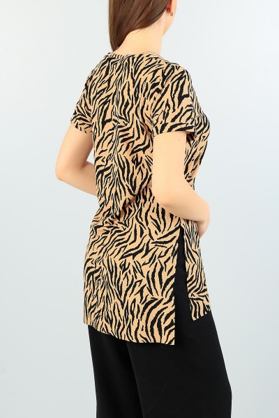 Zebra Deseni Yırtmaçlı Bayan Tişört 61066
