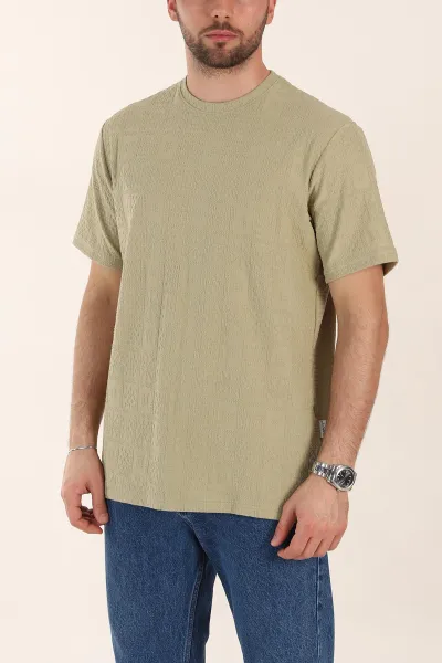zeytin-relaxed-fit-kabartma-desenli-erkek-tisort-358221
