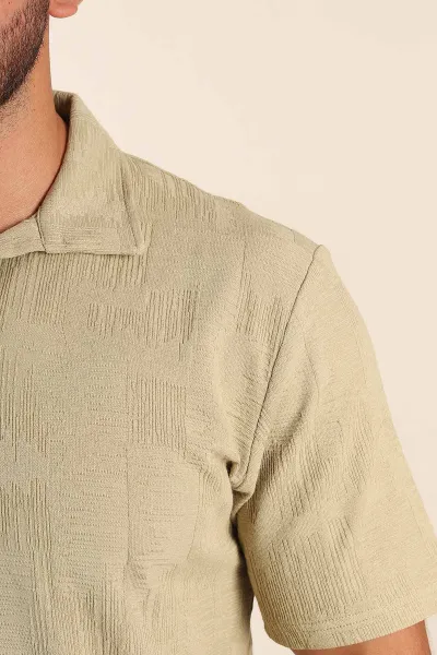 Zeytin Relaxed Fit Kabartma Desenli Patlı Polo Yaka Erkek Tişört 358100