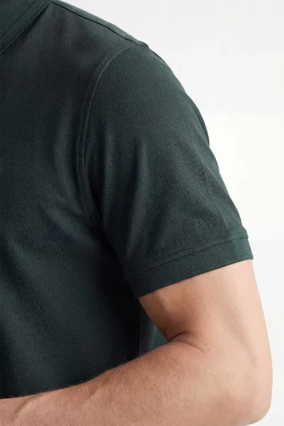 Zümrüt Yeşili Düğme Detaylı Polo Yaka Likralı Erkek Tişört 443136