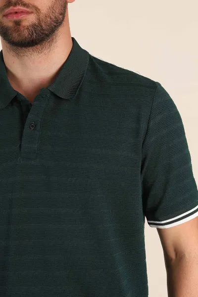 Zümrüt Yeşili Regular Fit Çizgi Dokulu Fermuarlı Polo Yaka Erkek Triko Tişört 370062