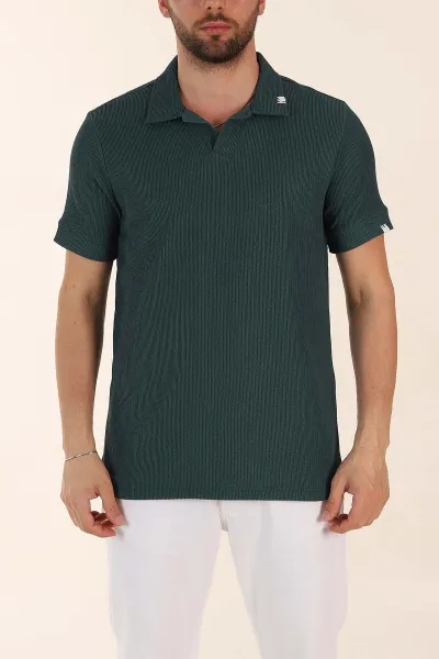 zumrut-yesili-relaxed-fit-dokulu-patli-polo-yaka-erkek-tisort-370264