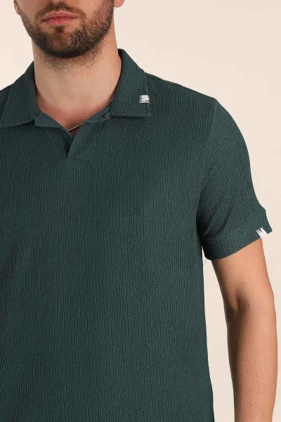 Zümrüt Yeşili Relaxed Fit Dokulu Patlı Polo Yaka Erkek Tişört 370264